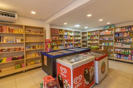 Casa de condomínio para alugar com 279m², 3 quartos e 2 vagas Casa de condomínio para alugar com 279m², 3 quartos e 2 vagasÁrea comum