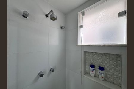 Casa de condomínio para alugar com 279m², 3 quartos e 2 vagas Casa de condomínio para alugar com 279m², 3 quartos e 2 vagasBanheiro Social