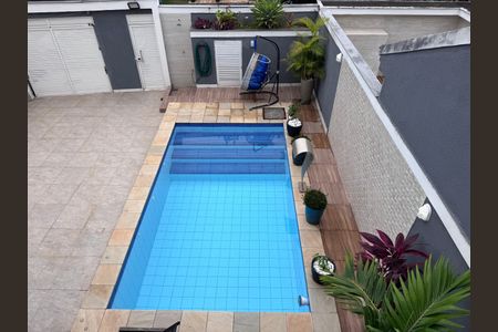 Casa de condomínio para alugar com 279m², 3 quartos e 2 vagas Casa de condomínio para alugar com 279m², 3 quartos e 2 vagasVista da Suíte 1