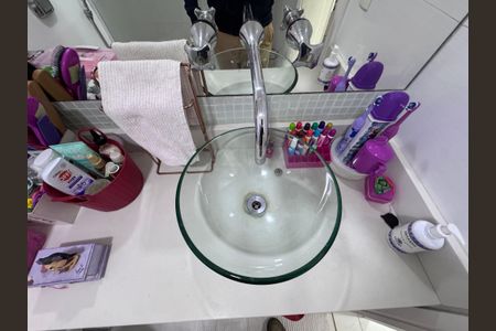 Casa de condomínio para alugar com 279m², 3 quartos e 2 vagas Casa de condomínio para alugar com 279m², 3 quartos e 2 vagasBanheiro 2 da Suíte 2