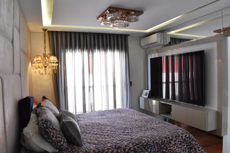 Casa de condomínio para alugar com 319m², 4 quartos e 5 vagasSuíte 2