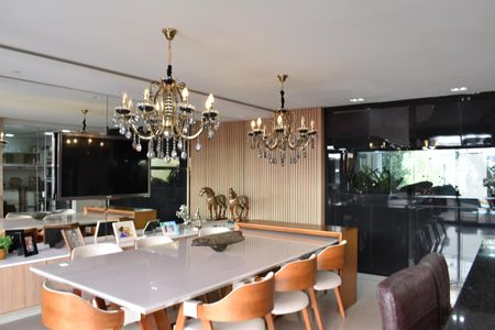Sala de Jantar de casa de condomínio para alugar com 4 quartos, 319m² em Santa Cândida, Curitiba