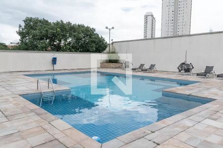 Apartamento à venda com 132m², 3 quartos e 4 vagas Apartamento à venda com 132m², 3 quartos e 4 vagasÁrea comum - Piscina