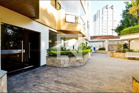 Apartamento à venda com 132m², 3 quartos e 4 vagas Apartamento à venda com 132m², 3 quartos e 4 vagasÁrea comum