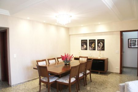 Sala de apartamento à venda com 3 quartos, 132m² em Vila Galvão, Guarulhos