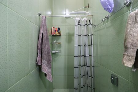 Casa à venda com 300m², 3 quartos e 2 vagasBanheiro Social