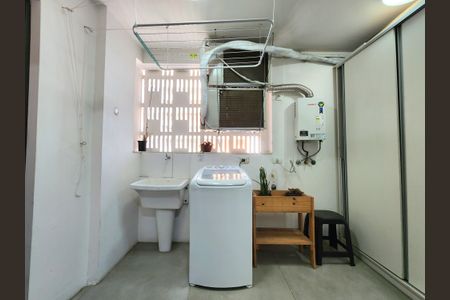 Apartamento à venda com 77m², 2 quartos e 1 vaga Apartamento à venda com 77m², 2 quartos e 1 vagaÁrea de Serviço