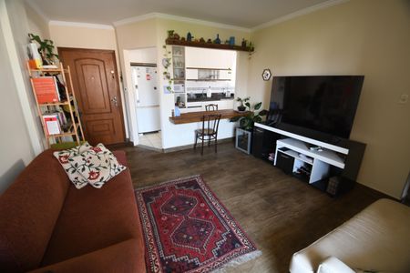 Sala de apartamento para alugar com 2 quartos, 70m² em Centro, Campinas