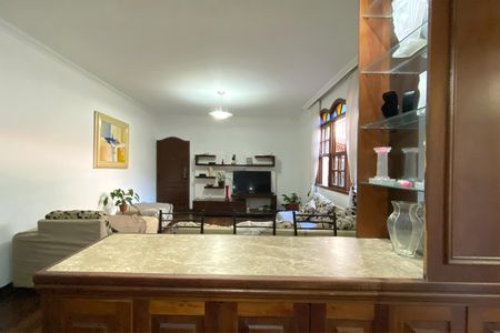 Apartamento à venda com 185m², 4 quartos e 2 vagas Apartamento à venda com 185m², 4 quartos e 2 vagasSala