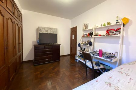 Apartamento à venda com 185m², 4 quartos e 2 vagas Apartamento à venda com 185m², 4 quartos e 2 vagasQuarto 2
