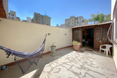 Apartamento à venda com 185m², 4 quartos e 2 vagas Apartamento à venda com 185m², 4 quartos e 2 vagasÁrea Externa