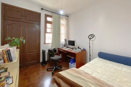 Apartamento à venda com 185m², 4 quartos e 2 vagas Apartamento à venda com 185m², 4 quartos e 2 vagasQuarto 3
