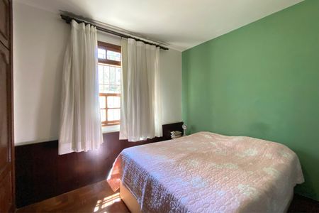 Apartamento à venda com 185m², 4 quartos e 2 vagas Apartamento à venda com 185m², 4 quartos e 2 vagasQuarto 1