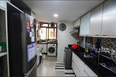 Apartamento à venda com 88m², 3 quartos e 1 vaga Apartamento à venda com 88m², 3 quartos e 1 vagaCozinha