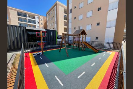 Apartamento para alugar com 93m², 2 quartos e 1 vaga Apartamento para alugar com 93m², 2 quartos e 1 vagaÁrea comum - Playground