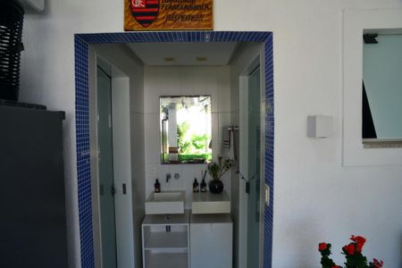 Casa de condomínio à venda com 1370m², 5 quartos e 10 vagas Casa de condomínio à venda com 1370m², 5 quartos e 10 vagasÁreas Externa