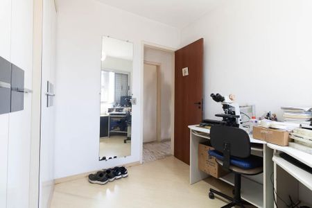 Quarto 1 de apartamento à venda com 3 quartos, 65m² em Vila Firmiano Pinto, São Paulo