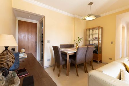 Sala de apartamento à venda com 3 quartos, 65m² em Vila Firmiano Pinto, São Paulo