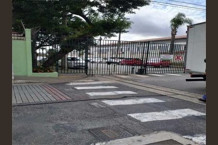 Casa à venda com 115m², 2 quartos e 2 vagas