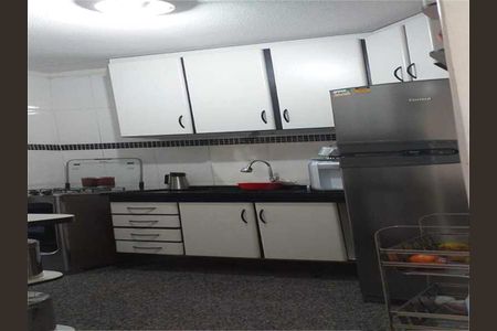 Casa à venda com 115m², 2 quartos e 2 vagas