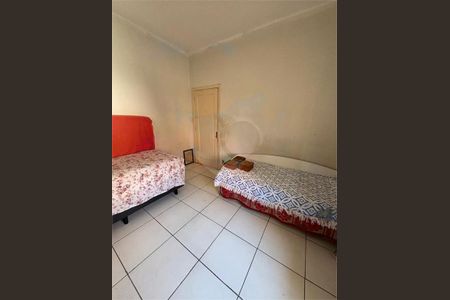 Casa à venda com 92m², 2 quartos e sem vaga