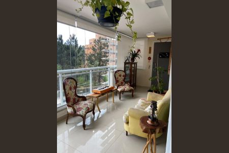 Apartamento à venda com 4 quartos, 198m² em Empresarial 18 do Forte, Barueri