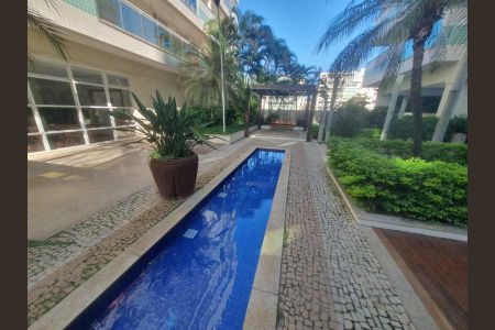 Apartamento à venda com 176m², 3 quartos e 2 vagas