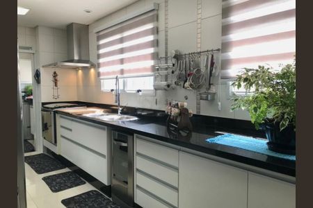 Apartamento à venda com 192m², 3 quartos e 3 vagas