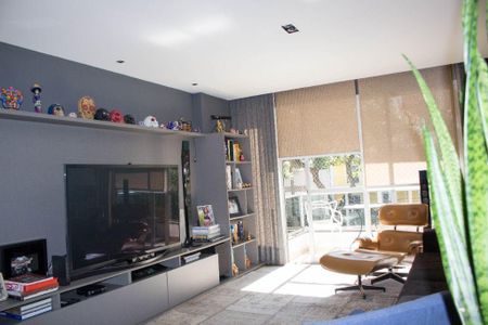 Apartamento à venda com 3 quartos, 180m² em Paraíso, São Paulo
