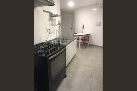 Apartamento à venda com 3 quartos, 178m² em Jardim Paulistano, São Paulo