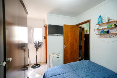 Casa de condomínio à venda com 170m², 3 quartos e 2 vagas Casa de condomínio à venda com 170m², 3 quartos e 2 vagasSuíte