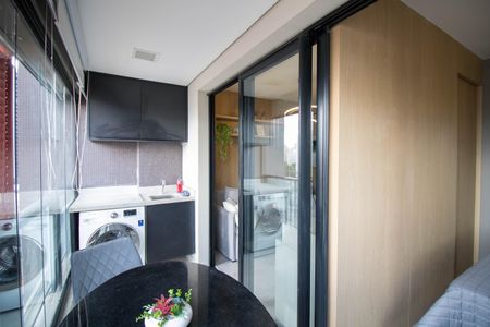 Apartamento para alugar com 1 quarto, 37m² em Campo Belo, São Paulo