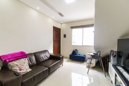 Sala de casa de condomínio à venda com 2 quartos, 62m² em Itaquera, São Paulo