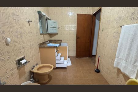 Casa à venda com 283m², 3 quartos e 5 vagas Casa à venda com 283m², 3 quartos e 5 vagasBanheiro da Suíte