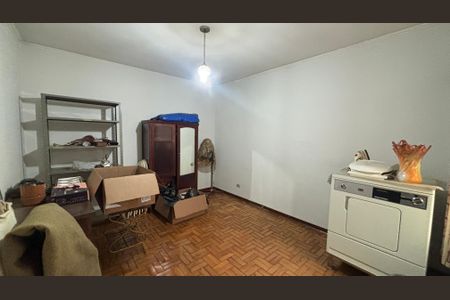 Casa à venda com 283m², 3 quartos e 5 vagas Casa à venda com 283m², 3 quartos e 5 vagasQuarto 2