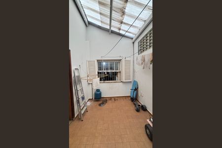 Casa à venda com 283m², 3 quartos e 5 vagas Casa à venda com 283m², 3 quartos e 5 vagasÁrea de Serviço