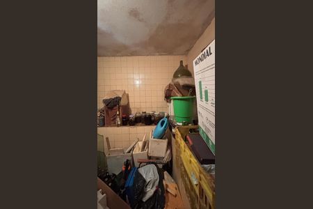 Casa à venda com 283m², 3 quartos e 5 vagas Casa à venda com 283m², 3 quartos e 5 vagasQuarto da Garagem