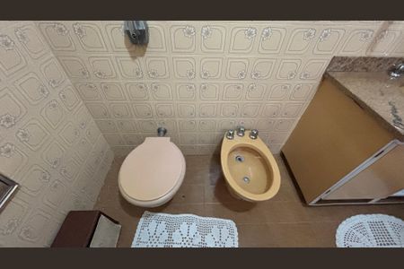 Casa à venda com 283m², 3 quartos e 5 vagas Casa à venda com 283m², 3 quartos e 5 vagasBanheiro