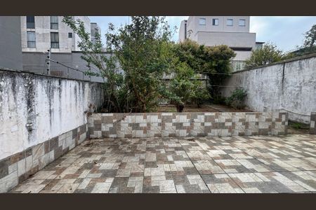 Casa à venda com 283m², 3 quartos e 5 vagas Casa à venda com 283m², 3 quartos e 5 vagasQuarto 1 Vista