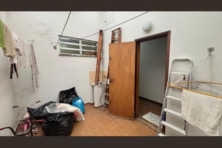 Casa à venda com 283m², 3 quartos e 5 vagas Casa à venda com 283m², 3 quartos e 5 vagasÁrea de Serviço