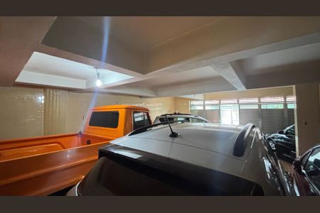 Casa à venda com 283m², 3 quartos e 5 vagas Casa à venda com 283m², 3 quartos e 5 vagasGaragem