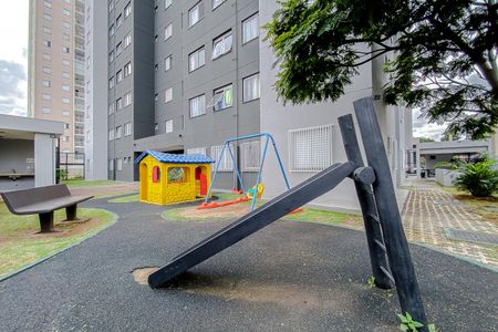 Apartamento para alugar com 43m², 2 quartos e sem vagaÁrea comum - Playground