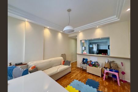 Sala de apartamento para alugar com 3 quartos, 90m² em Copacabana, Rio de Janeiro