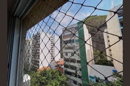 Vista Quarto 1 de apartamento para alugar com 3 quartos, 90m² em Copacabana, Rio de Janeiro