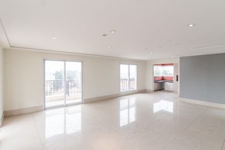 Sala de apartamento à venda com 4 quartos, 216m² em Vila Maria Alta, São Paulo