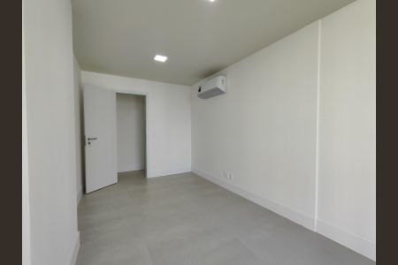 Apartamento à venda com 81m², 2 quartos e 1 vaga Apartamento à venda com 81m², 2 quartos e 1 vagaQuarto