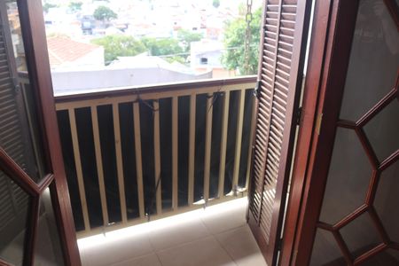 Sacada da Suíte 1 de casa para alugar com 3 quartos, 214m² em Olímpico, São Caetano do Sul