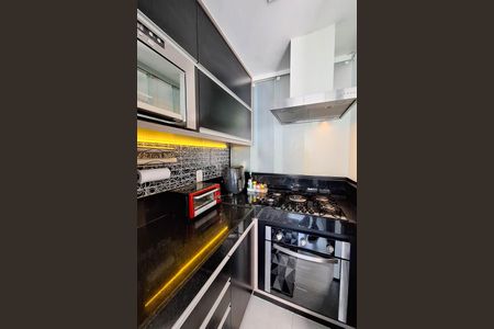 Apartamento à venda com 84m², 2 quartos e 1 vaga Apartamento à venda com 84m², 2 quartos e 1 vagaCozinha