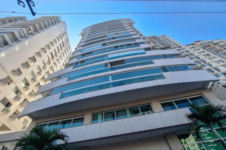 Apartamento à venda com 84m², 2 quartos e 1 vaga Apartamento à venda com 84m², 2 quartos e 1 vagaFachada