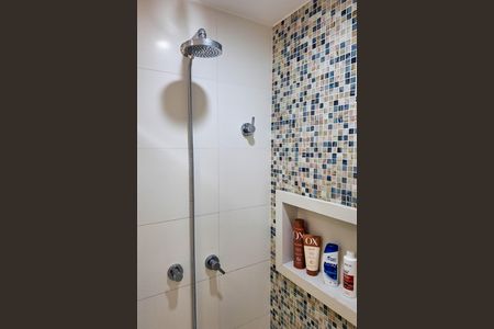 Apartamento à venda com 84m², 2 quartos e 1 vaga Apartamento à venda com 84m², 2 quartos e 1 vagaBanheiro da Suíte 1